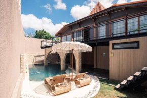 Joglo Adore, 3-Br Villa, Private Pool
